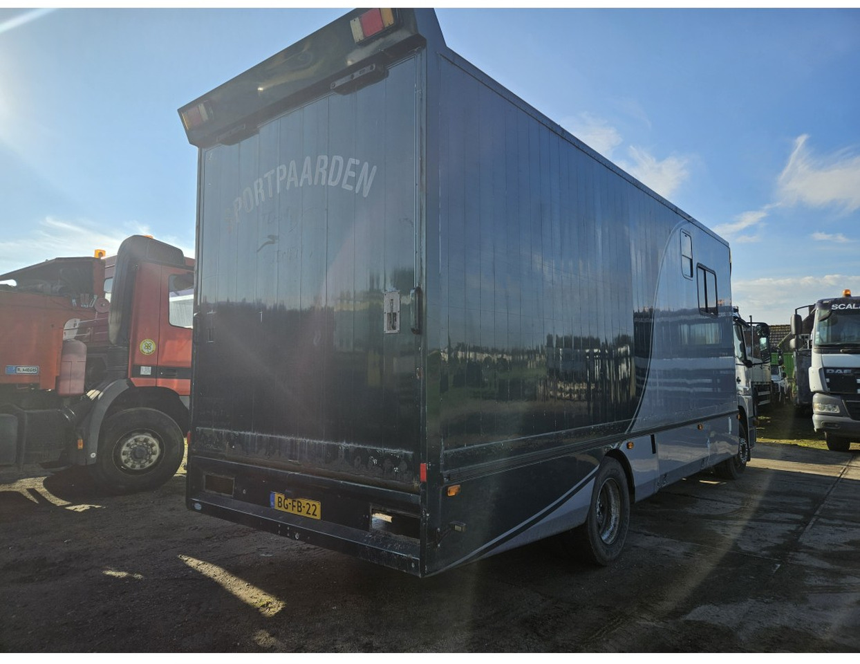 Mercedes Atego 1217 L 4x2 Horse transport Dutch Truck - Hästbuss: bild 2 Mercedes Atego 1217 L 4x2 Horse transport Dutch Truck - Hästbuss: bild 2