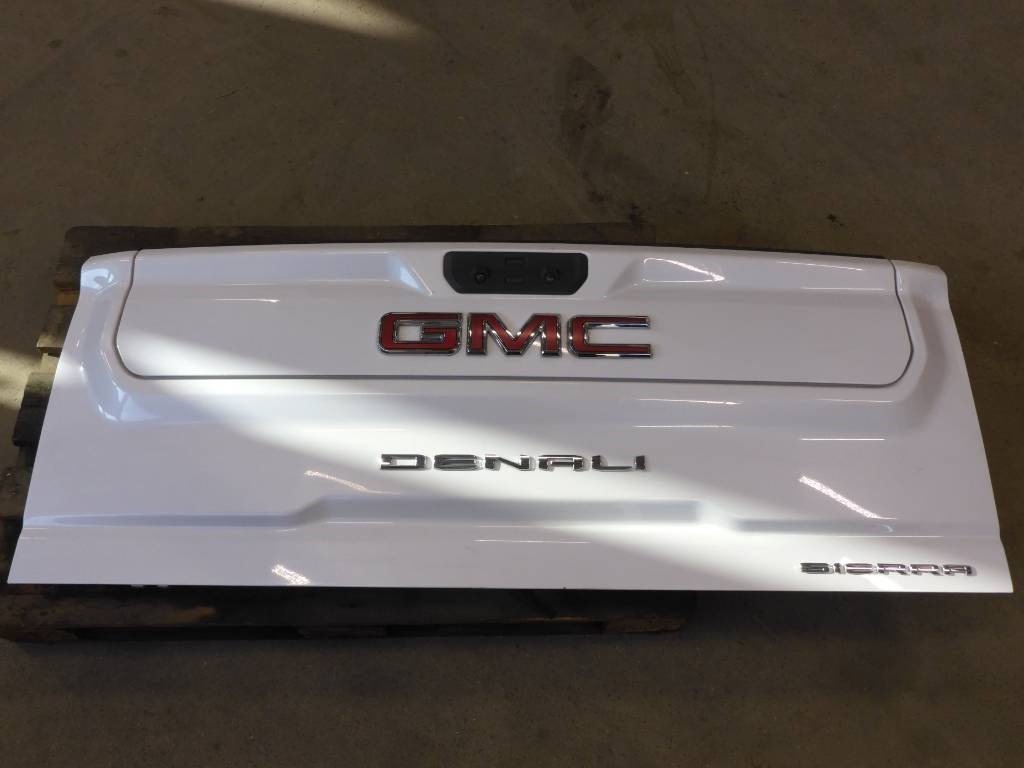 GMC Denali 2021 Flakläm - Hytt för Lastbil: bild 1 GMC Denali 2021 Flakläm - Hytt för Lastbil: bild 1