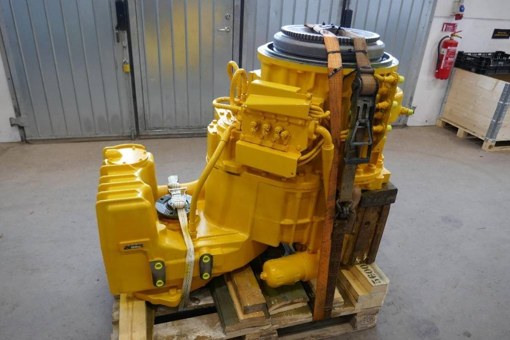 Volvo L220 växellåda 22757 - Växellåda för Byggmaskiner: bild 1 Volvo L220 växellåda 22757 - Växellåda för Byggmaskiner: bild 1