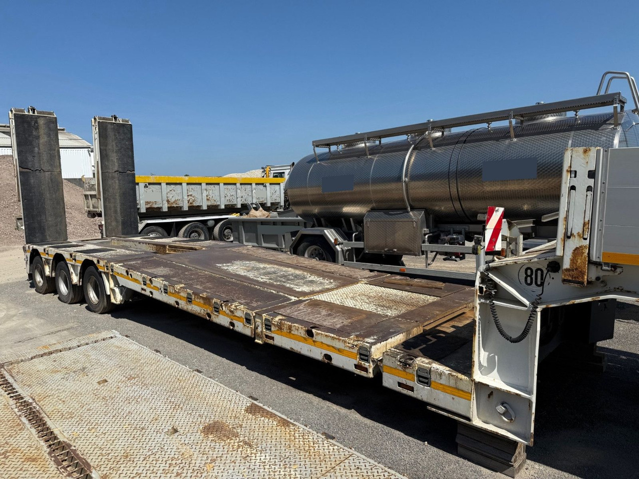 Doll Panther T3E-A, 61ton , 3.9m tele,Hyd Rampen 4.5m - Låg lastare semitrailer: bild 5 Doll Panther T3E-A, 61ton , 3.9m tele,Hyd Rampen 4.5m - Låg lastare semitrailer: bild 5
