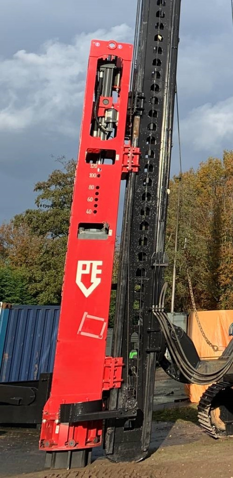 PVE 7NL - Pålkran: bild 1 PVE 7NL - Pålkran: bild 1