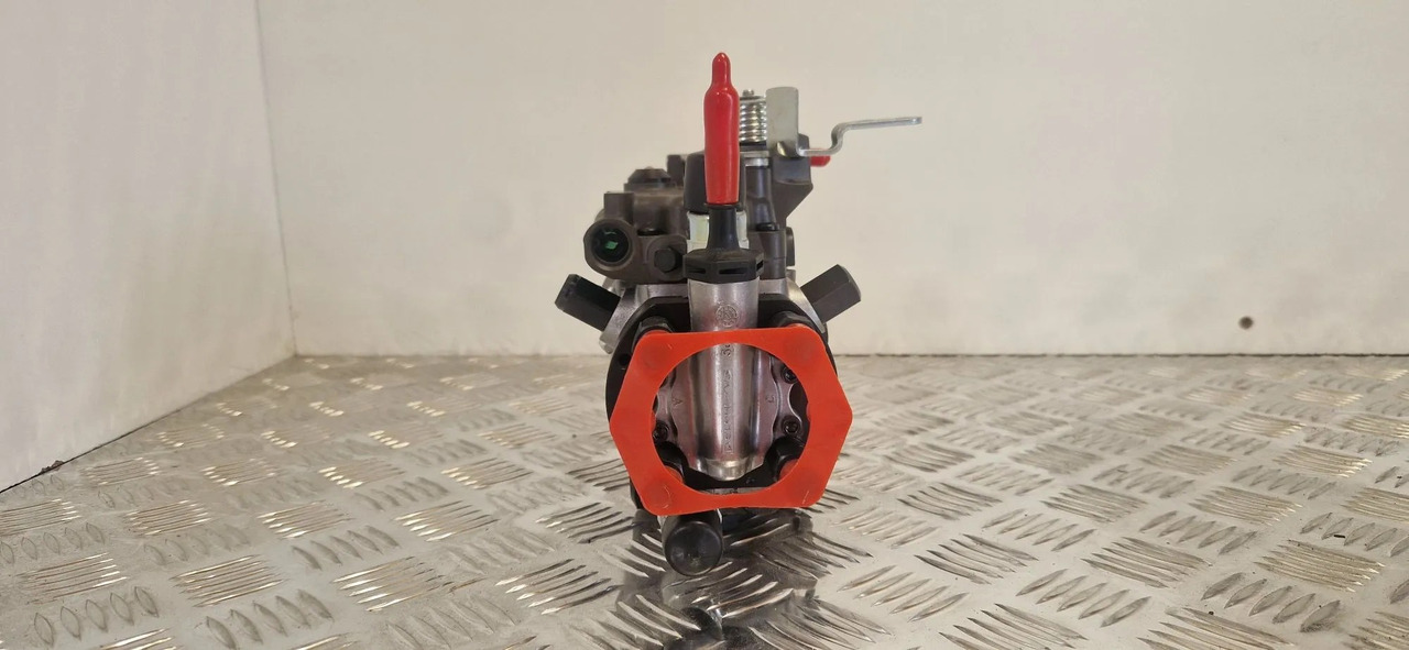 320/06927 12V injection pump 9323A252G Delphi - Motor och reservdelar för Byggmaskiner: bild 1 320/06927 12V injection pump 9323A252G Delphi - Motor och reservdelar för Byggmaskiner: bild 1