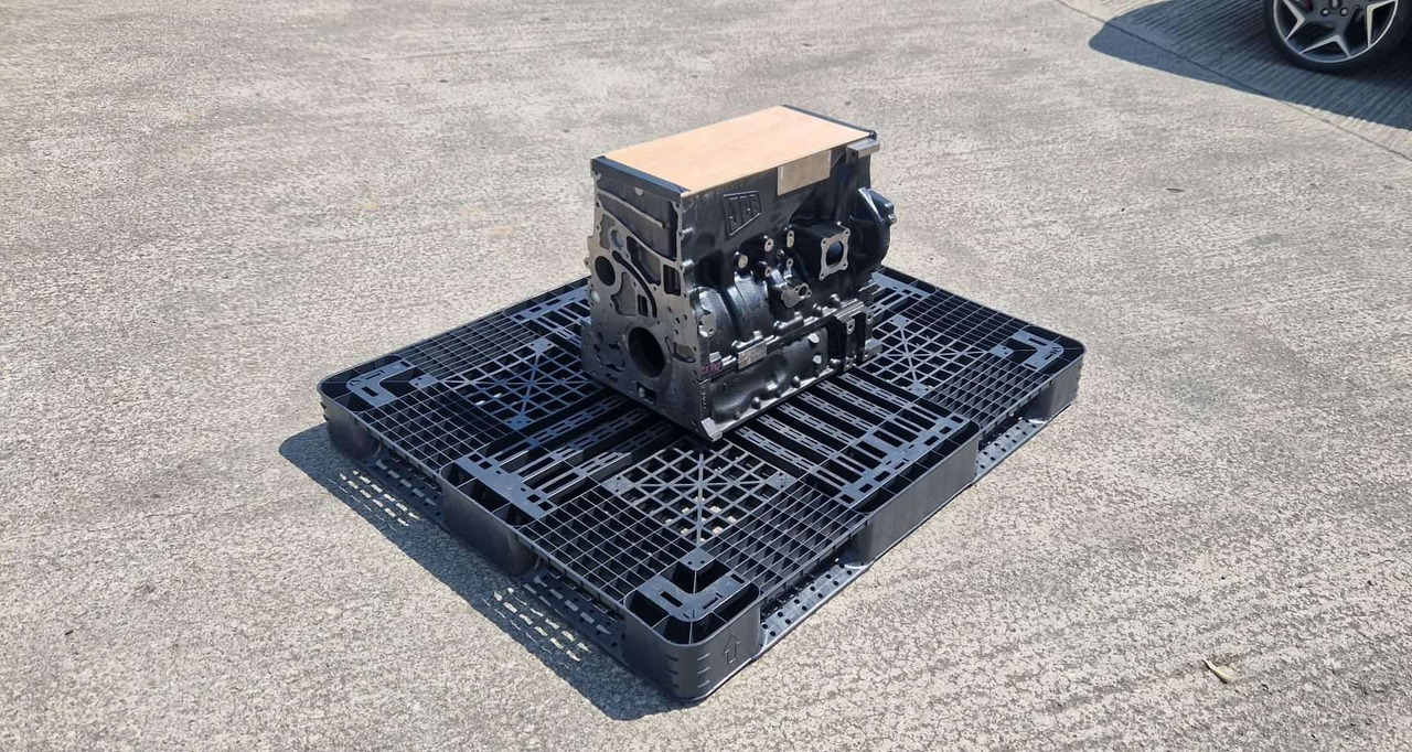 JCB 320/01606 Genuine block bedplate assembly T2 - Motor för Byggmaskiner: bild 1 JCB 320/01606 Genuine block bedplate assembly T2 - Motor för Byggmaskiner: bild 1