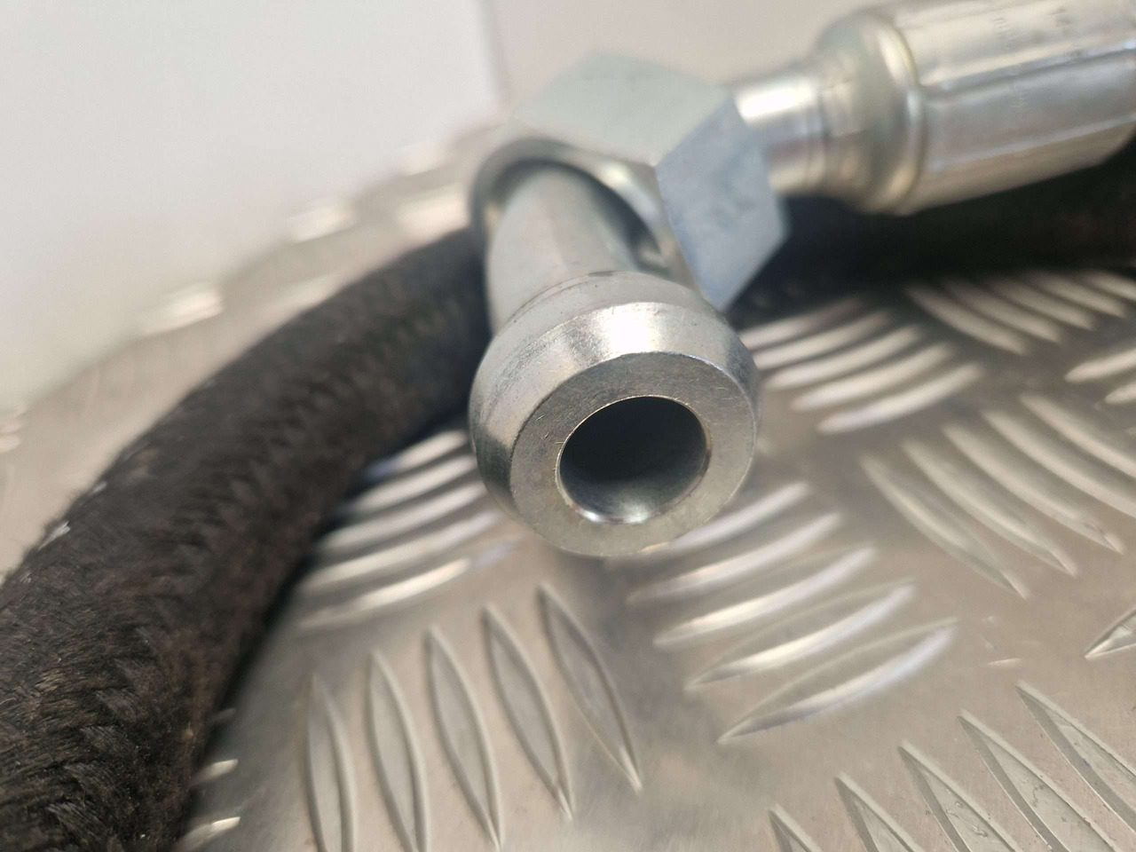JCB 320/A4091 320/A4237 excavator Oil hose - Motor och reservdelar för Byggmaskiner: bild 5 JCB 320/A4091 320/A4237 excavator Oil hose - Motor och reservdelar för Byggmaskiner: bild 5
