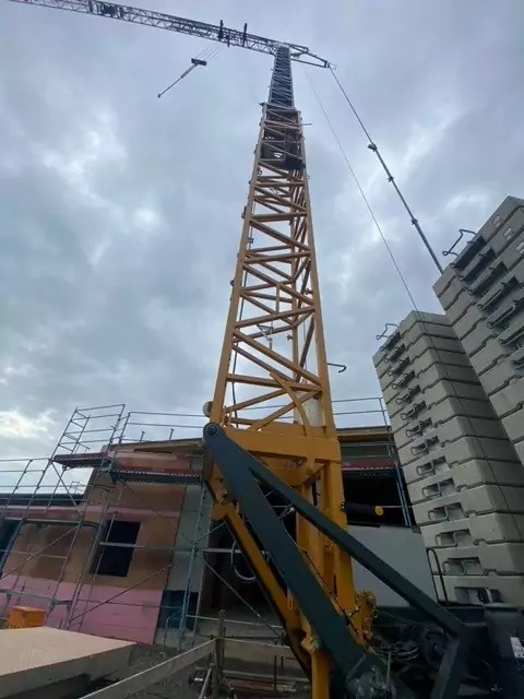 2015 Liebherr 53K - Självresande tornkran: bild 2 2015 Liebherr 53K - Självresande tornkran: bild 2