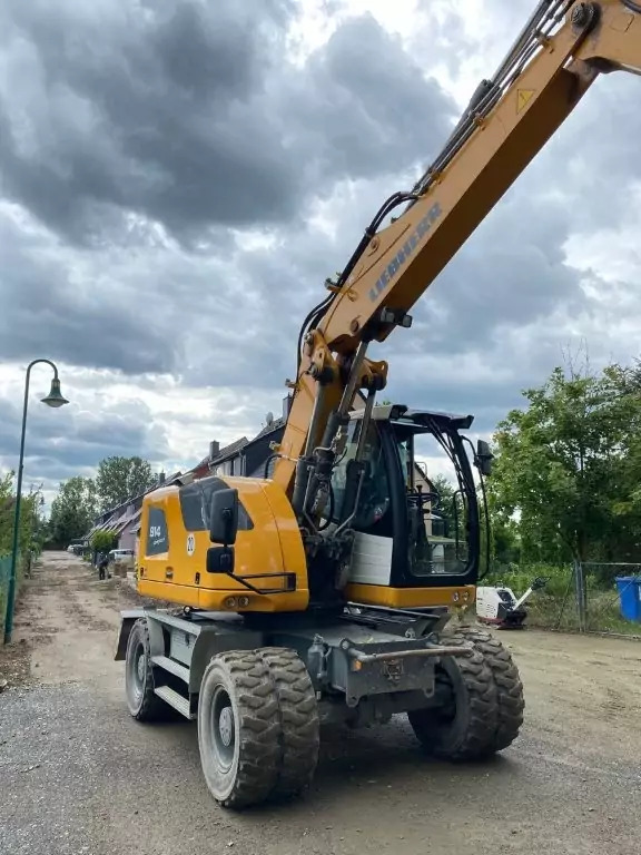 2019 Liebherr A 914 Compact - Grävmaskin på däck: bild 1 2019 Liebherr A 914 Compact - Grävmaskin på däck: bild 1