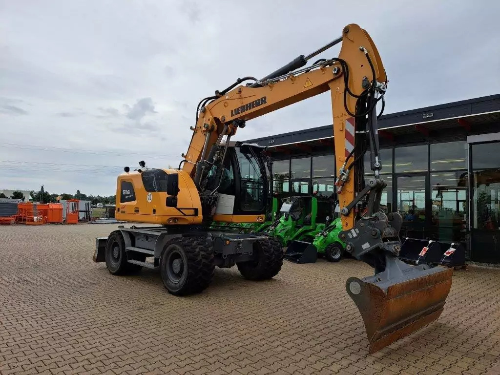 2022 Liebherr A 914 Compact Litronic G6.0-D - Grävmaskin på däck: bild 2 2022 Liebherr A 914 Compact Litronic G6.0-D - Grävmaskin på däck: bild 2