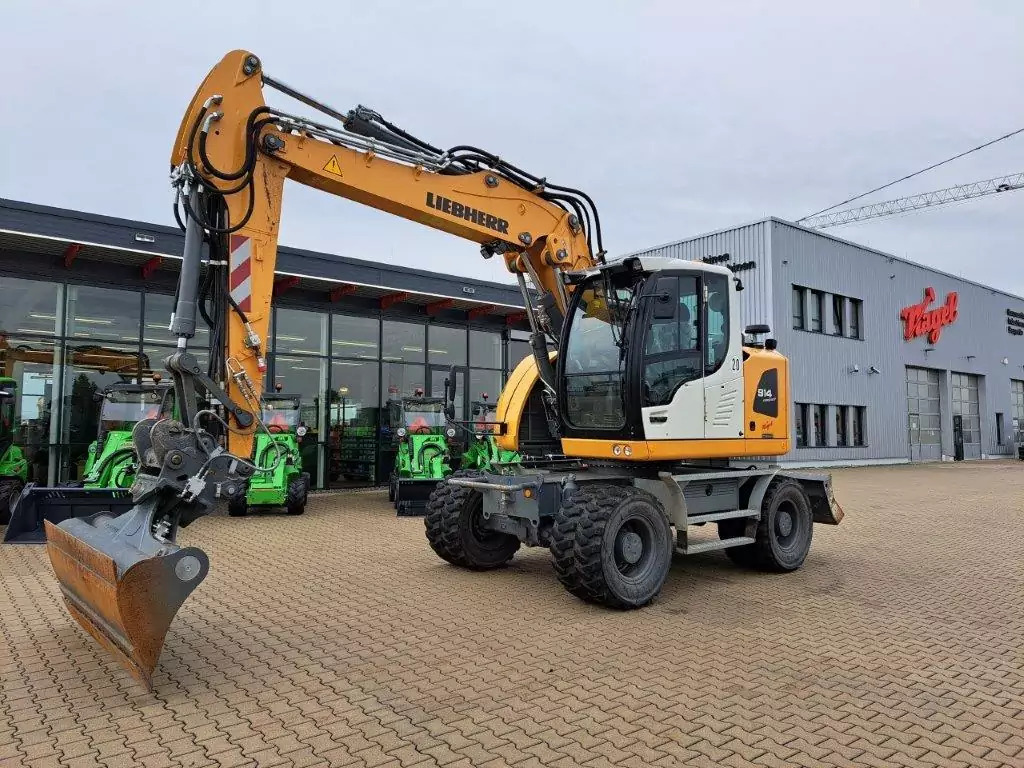 2022 Liebherr A 914 Compact Litronic G6.0-D - Grävmaskin på däck: bild 1 2022 Liebherr A 914 Compact Litronic G6.0-D - Grävmaskin på däck: bild 1