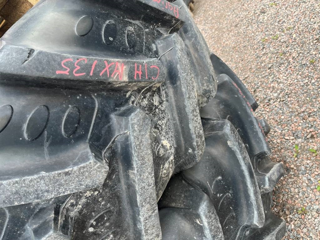 Agrimax 650/65-38 420/85-28 till Case MX 135 - Däck för Lantbruksmaskiner: bild 3 Agrimax 650/65-38 420/85-28 till Case MX 135 - Däck för Lantbruksmaskiner: bild 3