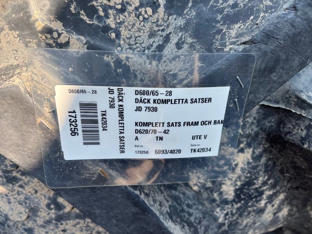 BKT 620/70R42 John Deere 7930 - Däck för Lantbruksmaskiner: bild 2 BKT 620/70R42 John Deere 7930 - Däck för Lantbruksmaskiner: bild 2