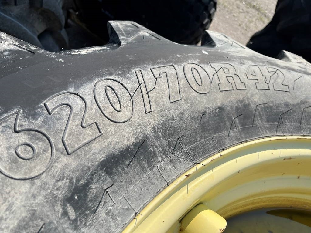 BKT 620/70R42 John Deere 7930 - Däck för Lantbruksmaskiner: bild 5 BKT 620/70R42 John Deere 7930 - Däck för Lantbruksmaskiner: bild 5