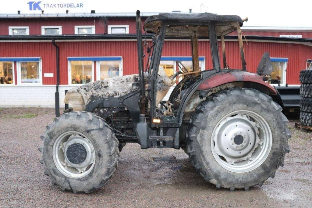 Case JX80 Dismantled: only spare parts - Traktor: bild 1 Case JX80 Dismantled: only spare parts - Traktor: bild 1