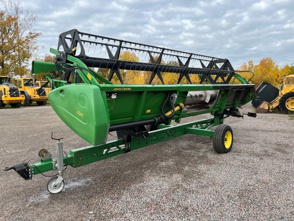 John Deere 622R Skärbord / Header 20 fot till JD T550 i  - Tillbehör för skördemaskin: bild 3 John Deere 622R Skärbord / Header 20 fot till JD T550 i  - Tillbehör för skördemaskin: bild 3