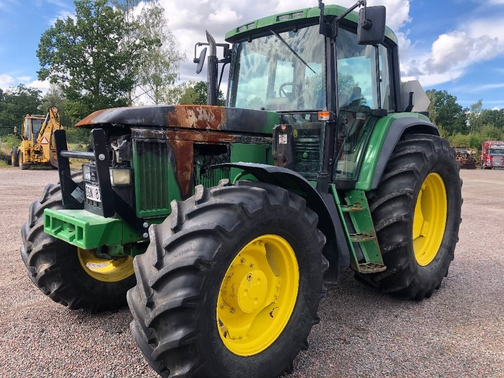 John Deere 6900 Dismantled: only spare parts - Traktor: bild 2 John Deere 6900 Dismantled: only spare parts - Traktor: bild 2
