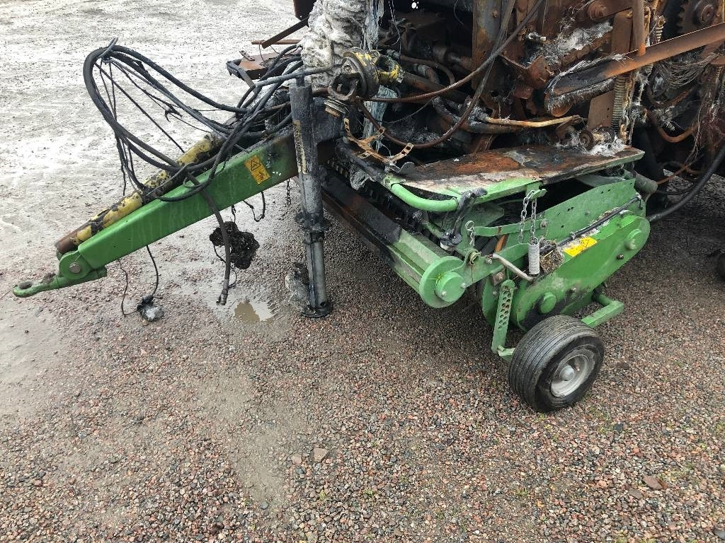 Krone Comprima CF 155 XC Dismantled: only spare parts - Rundbalspress: bild 4 Krone Comprima CF 155 XC Dismantled: only spare parts - Rundbalspress: bild 4