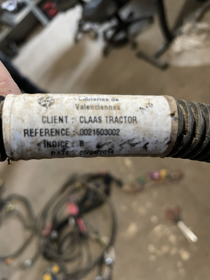 Claas Arion 550-520 650-620 - kabel wiązka elektryczna 0021503002 - Kablar/ Ledningar för Traktor: bild 2 Claas Arion 550-520 650-620 - kabel wiązka elektryczna 0021503002 - Kablar/ Ledningar för Traktor: bild 2