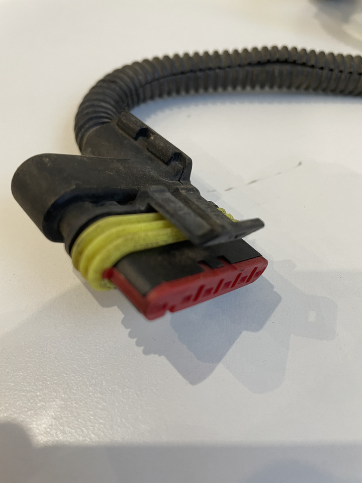 Claas Arion 550-520 650-620 - kabel wiązka elektryczna 0021523032 - Kablar/ Ledningar för Traktor: bild 2 Claas Arion 550-520 650-620 - kabel wiązka elektryczna 0021523032 - Kablar/ Ledningar för Traktor: bild 2