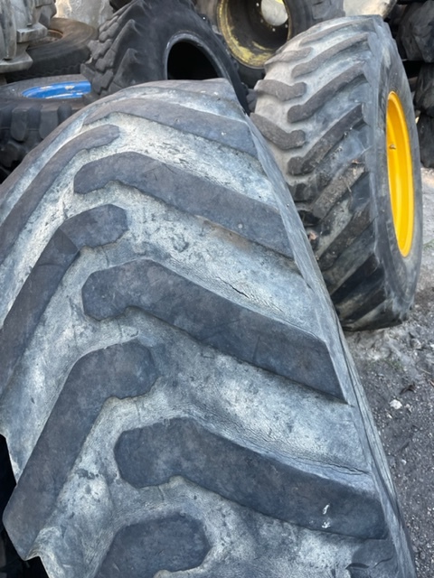 JCB 3cx Koło tylne 480/80-26 , 18.4-26 - Komplett hjul för Grävlastare: bild 1 JCB 3cx Koło tylne 480/80-26 , 18.4-26 - Komplett hjul för Grävlastare: bild 1