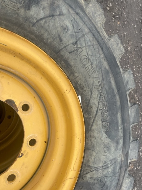 Koła opony firestone 405/70 r18 Cat 906 - Komplett hjul för Hjullastare: bild 3 Koła opony firestone 405/70 r18 Cat 906 - Komplett hjul för Hjullastare: bild 3