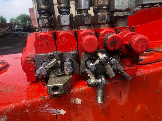 Manitou 928 Rozdzielacz Hydrauliczny - Hydraulventil för Teleskoplastar: bild 1 Manitou 928 Rozdzielacz Hydrauliczny - Hydraulventil för Teleskoplastar: bild 1