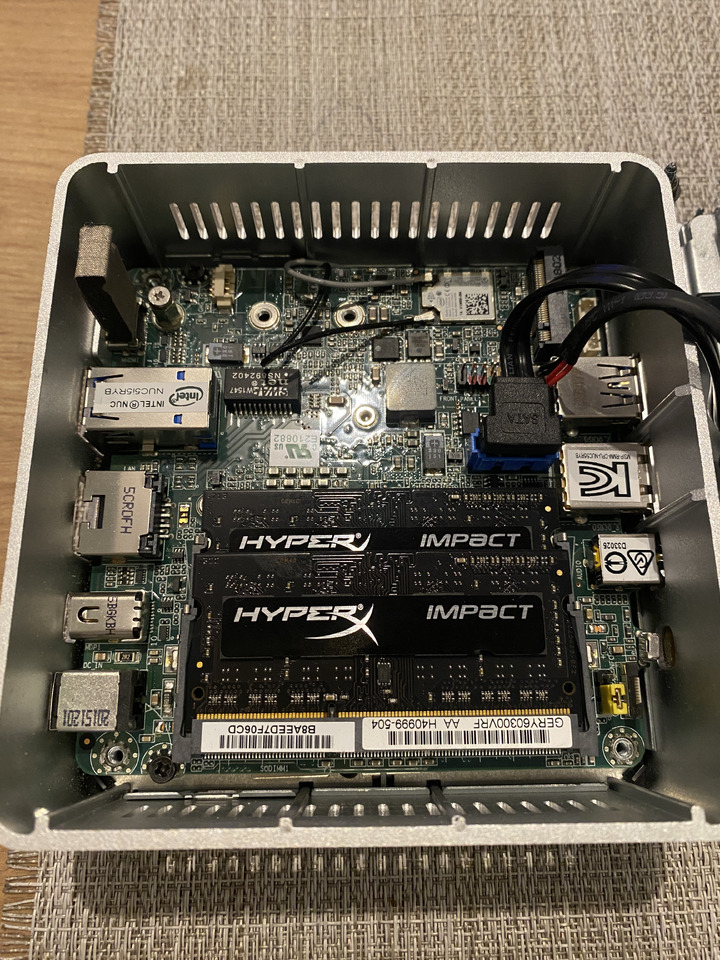 Mikrokomputer Mini PC Intel NUC5i5RYH - Verktyg/ Utrustning: bild 3 Mikrokomputer Mini PC Intel NUC5i5RYH - Verktyg/ Utrustning: bild 3