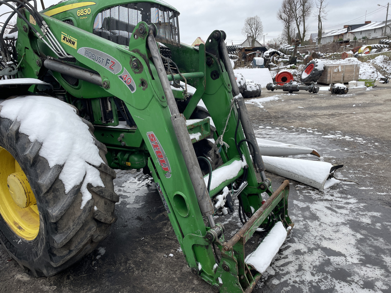 Stoll Robust FZ 40 - ładowacz czołowy TUR - Frontlastar för traktor: bild 1 Stoll Robust FZ 40 - ładowacz czołowy TUR - Frontlastar för traktor: bild 1