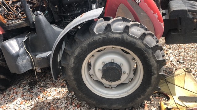 Zetor forterra 124.41 felga - Fälg för Lantbruksmaskiner: bild 2 Zetor forterra 124.41 felga - Fälg för Lantbruksmaskiner: bild 2