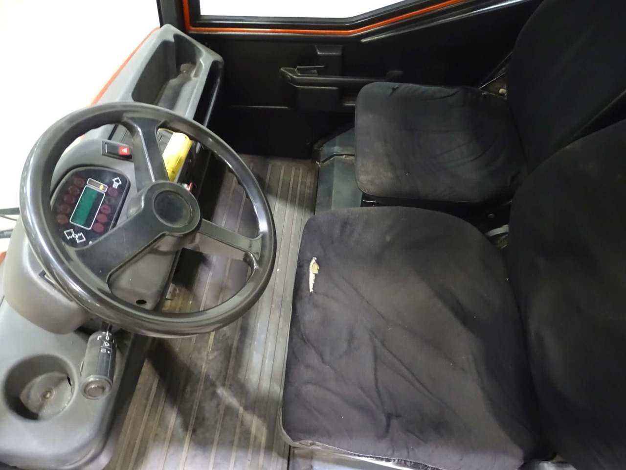 Linde P250 - Dragtruck: bild 4 Linde P250 - Dragtruck: bild 4