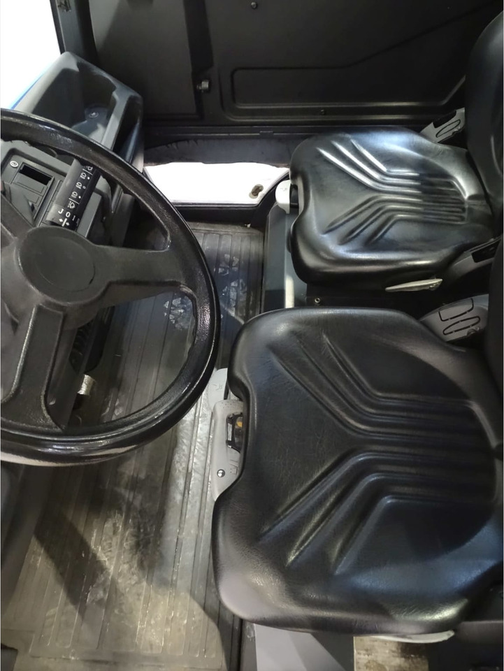 Linde P250 - Dragtruck: bild 4 Linde P250 - Dragtruck: bild 4