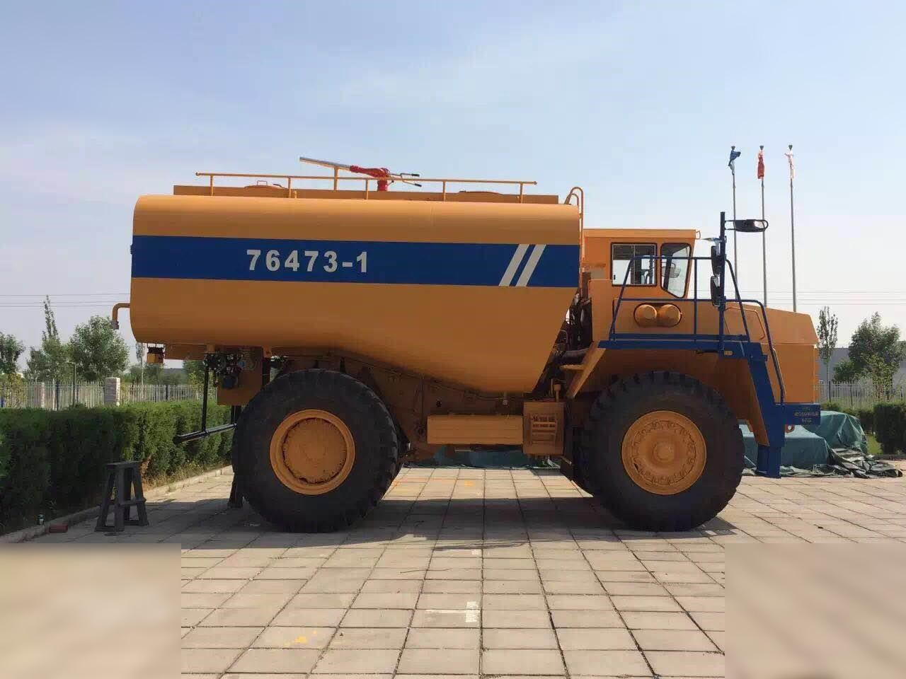 2000 BELAZ 75473 - Terränggående truck: bild 3 2000 BELAZ 75473 - Terränggående truck: bild 3