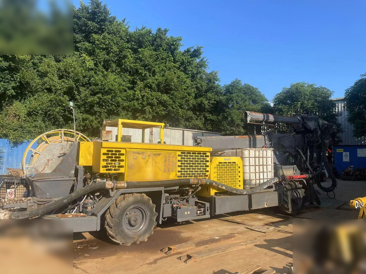 2016 EPIROC MEYCO ME5 MOUNTED ON 2016 ATLAS ARK254K - Betongpump: bild 2 2016 EPIROC MEYCO ME5 MOUNTED ON 2016 ATLAS ARK254K - Betongpump: bild 2