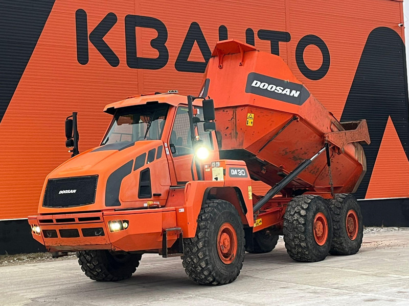 Doosan DA 30 6x6 AC / CENTRAL LUBRICATION / NO ADBLUE / NO DPF - Ramstyrd dumper: bild 1 Doosan DA 30 6x6 AC / CENTRAL LUBRICATION / NO ADBLUE / NO DPF - Ramstyrd dumper: bild 1