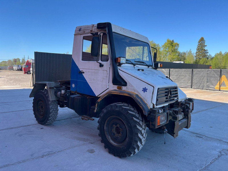 Mercedes-Benz Unimog U130 4x4 - Dragbil: bild 4 Mercedes-Benz Unimog U130 4x4 - Dragbil: bild 4