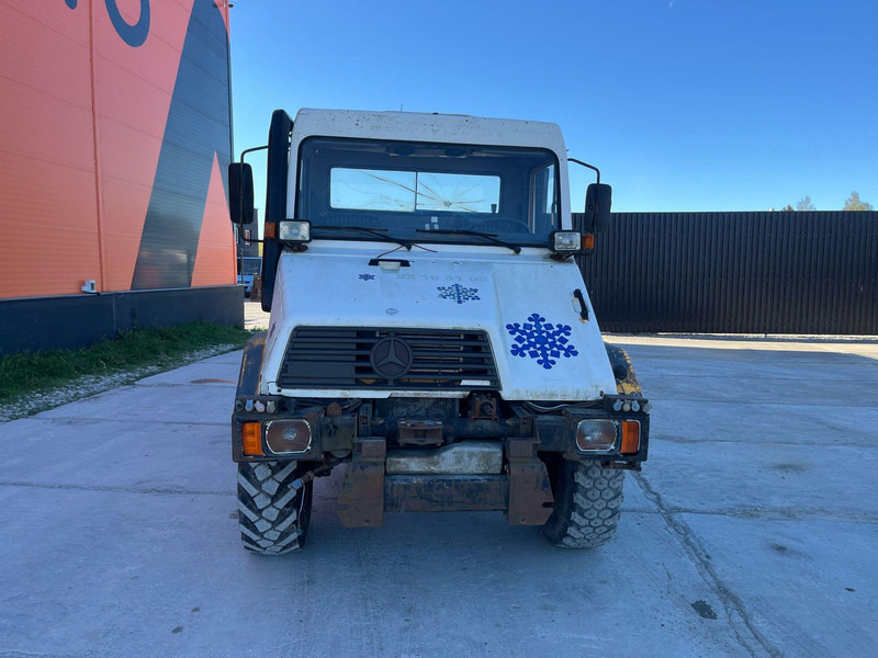 Mercedes-Benz Unimog U130 4x4 - Dragbil: bild 3 Mercedes-Benz Unimog U130 4x4 - Dragbil: bild 3