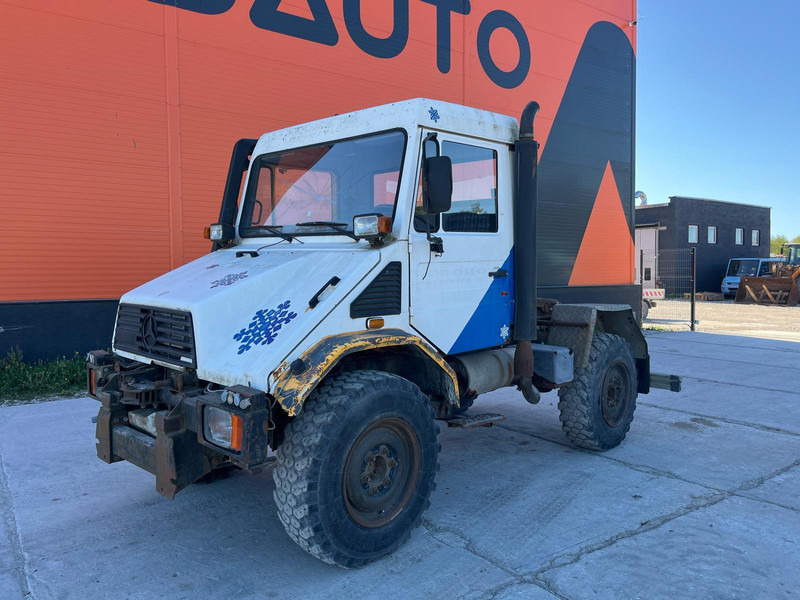 Mercedes-Benz Unimog U130 4x4 - Dragbil: bild 2 Mercedes-Benz Unimog U130 4x4 - Dragbil: bild 2