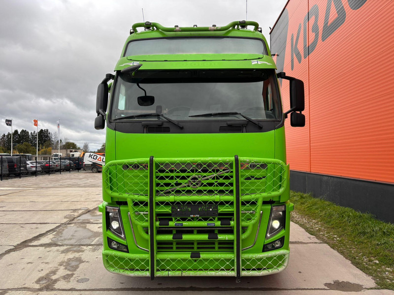Volvo FH 16 600 6x2 GLOBE XXL ! / HYDRAULICS / RETARDER / DOUBLE BOGIE - Dragbil: bild 3 Volvo FH 16 600 6x2 GLOBE XXL ! / HYDRAULICS / RETARDER / DOUBLE BOGIE - Dragbil: bild 3