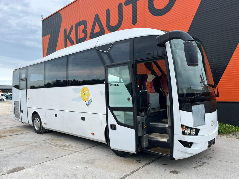 Isuzu Visigo 4x2 EURO 6 / 41 SEATS / AC - Turistbuss: bild 1 Isuzu Visigo 4x2 EURO 6 / 41 SEATS / AC - Turistbuss: bild 1