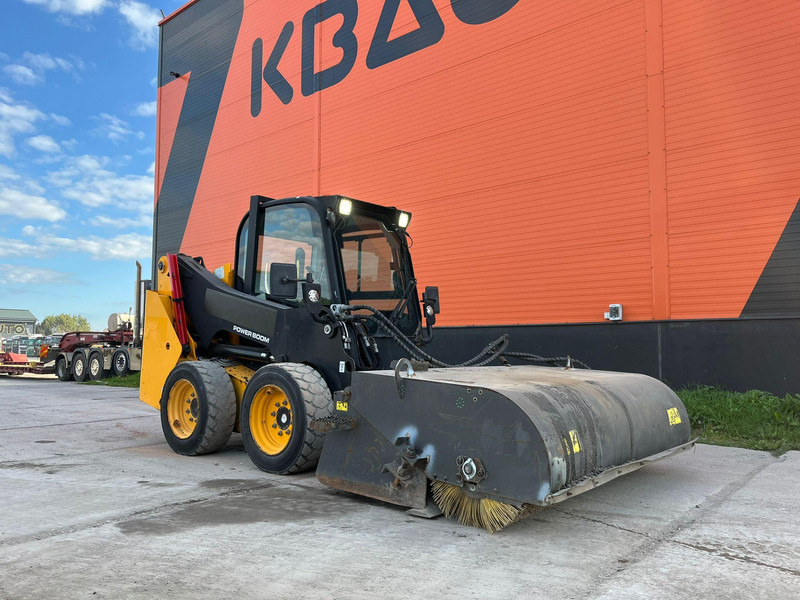 JCB 155 T4 BUCKET & BRUSH - Hjullastare: bild 5 JCB 155 T4 BUCKET & BRUSH - Hjullastare: bild 5