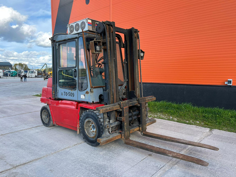 Kalmar DCD 50-6H Rated capacity: 5000 kg / Lifting height: 4000 mm - Dieseltruck: bild 4 Kalmar DCD 50-6H Rated capacity: 5000 kg / Lifting height: 4000 mm - Dieseltruck: bild 4