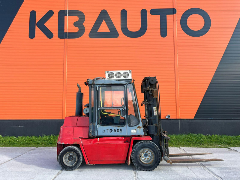 Kalmar DCD 50-6H Rated capacity: 5000 kg / Lifting height: 4000 mm - Dieseltruck: bild 5 Kalmar DCD 50-6H Rated capacity: 5000 kg / Lifting height: 4000 mm - Dieseltruck: bild 5