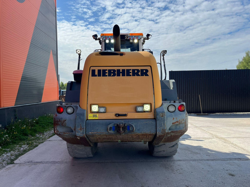 Hjullastare Liebherr L 550 4X4 AC / CENTRL LUBRICATION / SCALES: bild 6