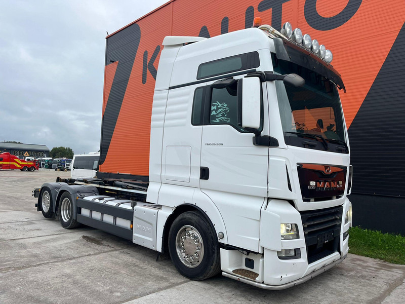 MAN TGX 26.500 6x2*4 HIAB XR 21 ton / CHASSIS L=5300 mm - Lastväxlare lastbil: bild 3 MAN TGX 26.500 6x2*4 HIAB XR 21 ton / CHASSIS L=5300 mm - Lastväxlare lastbil: bild 3