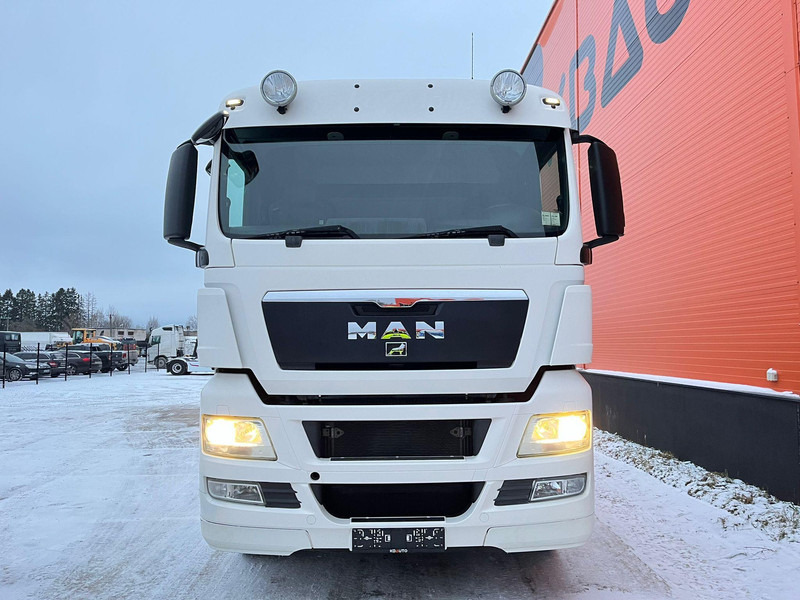 MAN TGX 35.540 8x4*4 9 TON FRONT AXLE / HYDRAULICS / PTO / INTARDER / CHASSIS L=6850 mm - Chassi lastbil: bild 3 MAN TGX 35.540 8x4*4 9 TON FRONT AXLE / HYDRAULICS / PTO / INTARDER / CHASSIS L=6850 mm - Chassi lastbil: bild 3