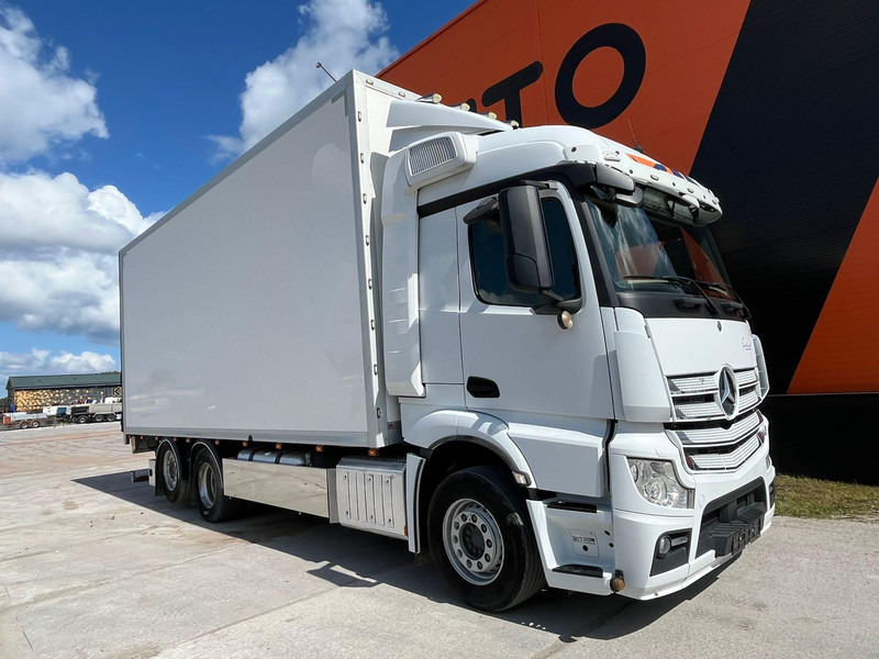Mercedes-Benz Actros 2551 6x2*4 BOX L=7401mm - Lastbil med skåp: bild 4 Mercedes-Benz Actros 2551 6x2*4 BOX L=7401mm - Lastbil med skåp: bild 4