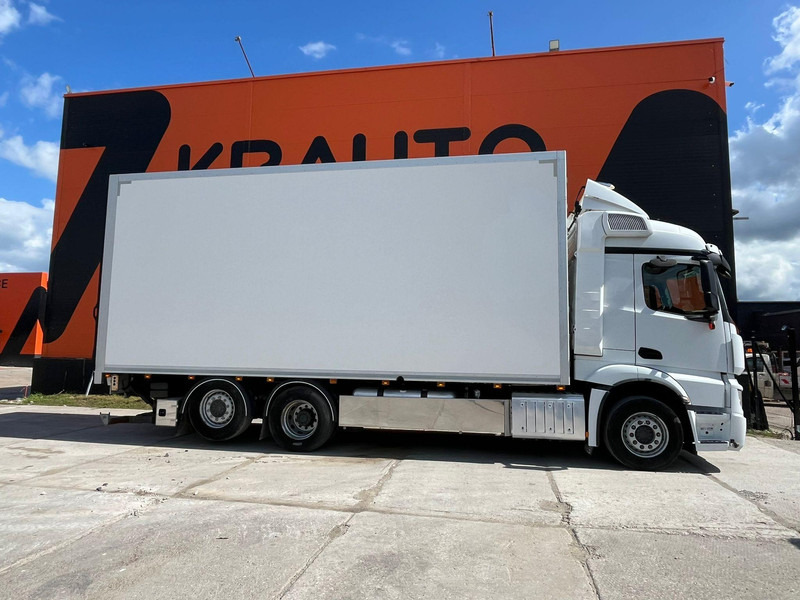 Mercedes-Benz Actros 2551 6x2*4 BOX L=7401mm - Lastbil med skåp: bild 5 Mercedes-Benz Actros 2551 6x2*4 BOX L=7401mm - Lastbil med skåp: bild 5