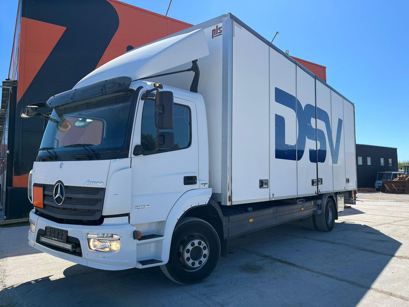 Mercedes-Benz Atego 1524 4x2 BOX L=7547mm - Lastbil med skåp: bild 2 Mercedes-Benz Atego 1524 4x2 BOX L=7547mm - Lastbil med skåp: bild 2