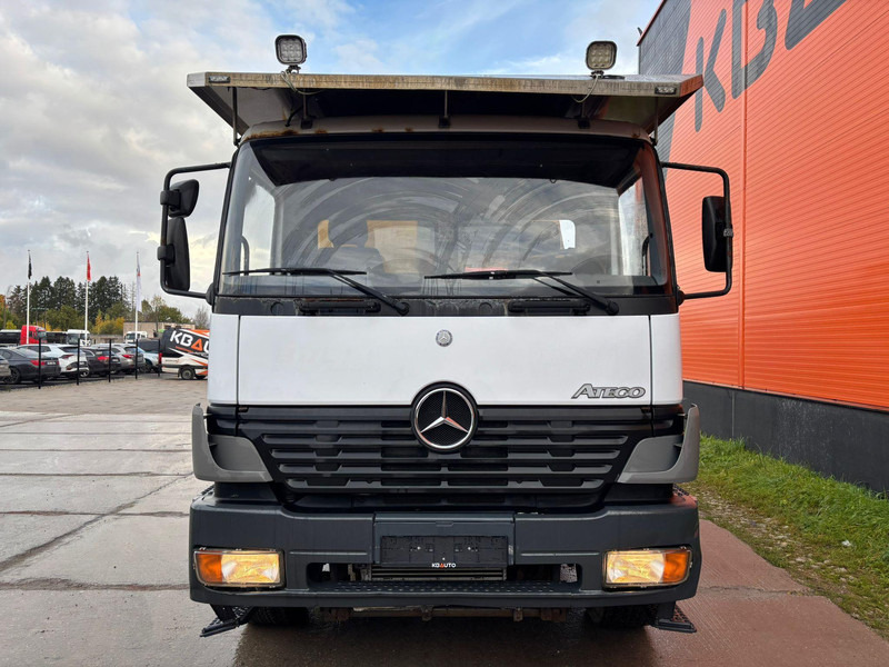 Mercedes-Benz Atego 2628 6x4 FOR SALE AS CHASSIS / LOW MILEAGE ! - Chassi lastbil: bild 2 Mercedes-Benz Atego 2628 6x4 FOR SALE AS CHASSIS / LOW MILEAGE ! - Chassi lastbil: bild 2