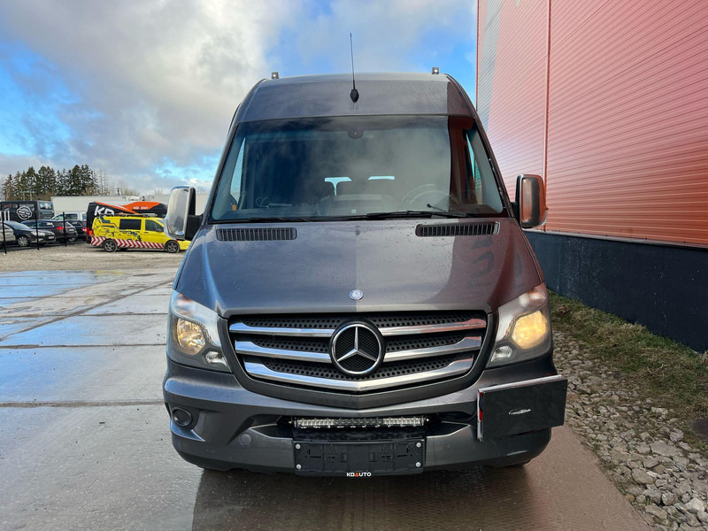 Mercedes-Benz Sprinter 519 CDI 23 SEATS / AC / AUXILIARY HEATING - Minibuss, Persontransport: bild 2 Mercedes-Benz Sprinter 519 CDI 23 SEATS / AC / AUXILIARY HEATING - Minibuss, Persontransport: bild 2
