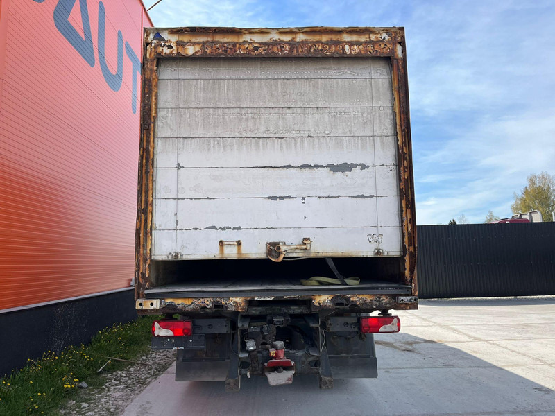 Scania R 480 6x2*4 RETARDER / BOX L=7468 mm - Lastbil med skåp: bild 5 Scania R 480 6x2*4 RETARDER / BOX L=7468 mm - Lastbil med skåp: bild 5