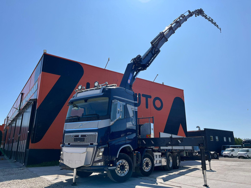 Volvo FH 16 650 8x2*6 HMF 6020K-RC + JIB / PLATFORM L=6344 mm - Flakbil, Kranbil: bild 1 Volvo FH 16 650 8x2*6 HMF 6020K-RC + JIB / PLATFORM L=6344 mm - Flakbil, Kranbil: bild 1